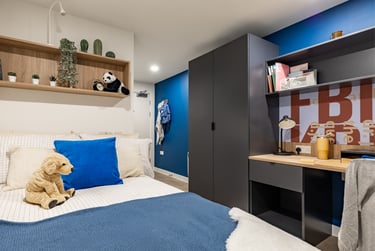 Classic En Suite at Croft Court, 16 Stokes Croft, St Paul's, Bristol, BS13PR - Image 4